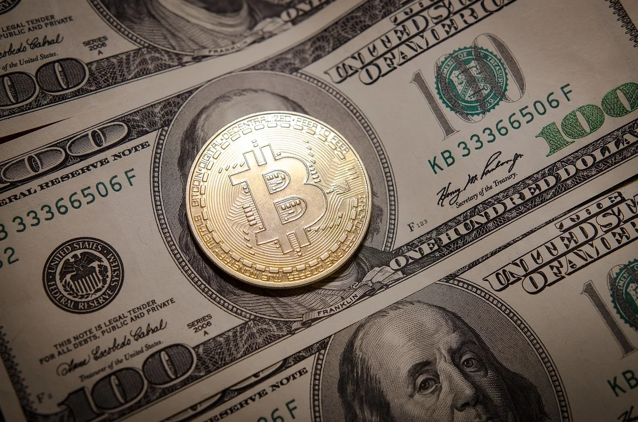 Dogecoin (DOGE) pronta al decollo? Analisi e previsioni