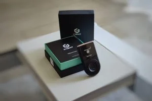 Recensione D’CENT: il primo hardware wallet con impronta digitale